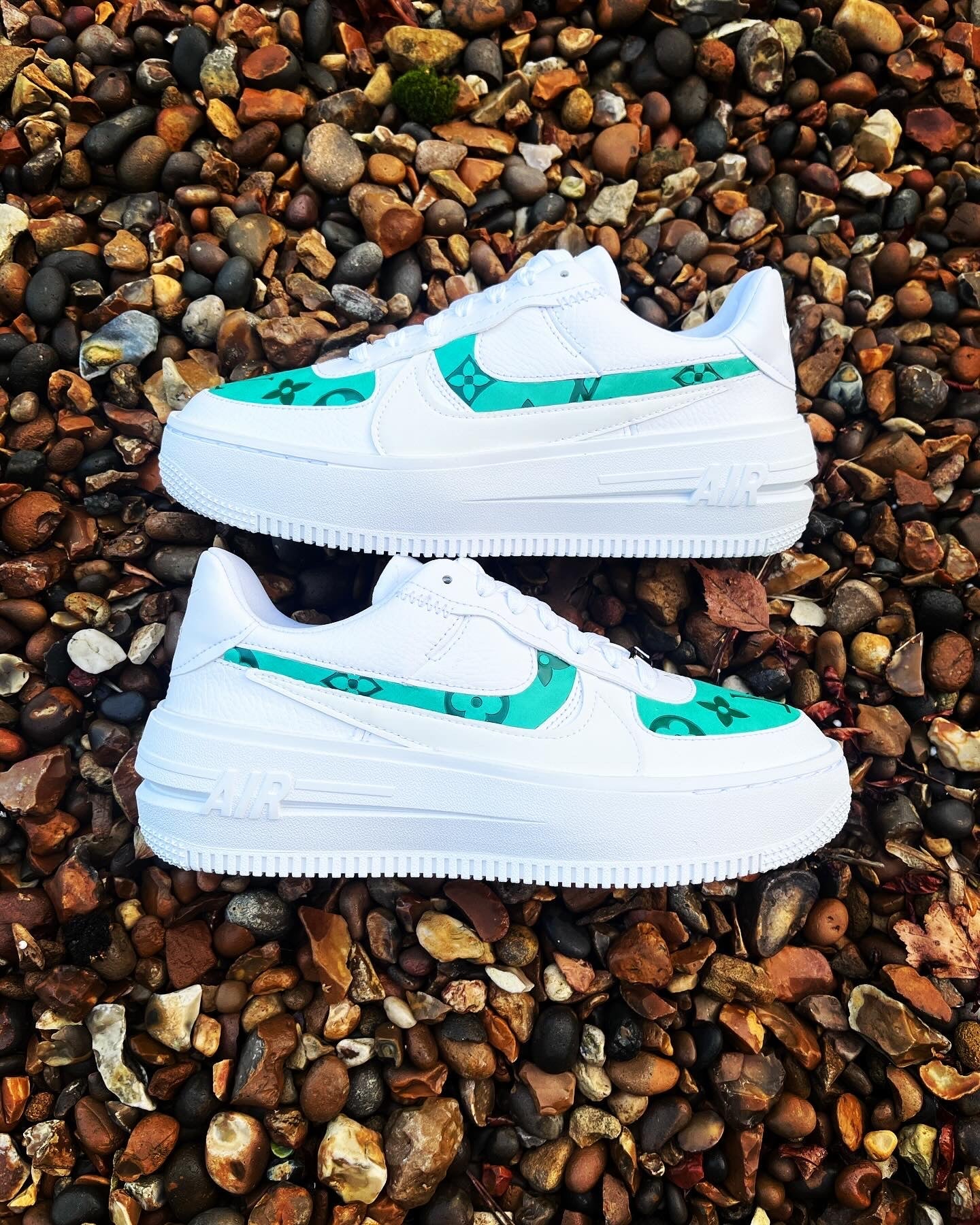 AF-1 LV GREEN VELVETS - Snkrs By Son