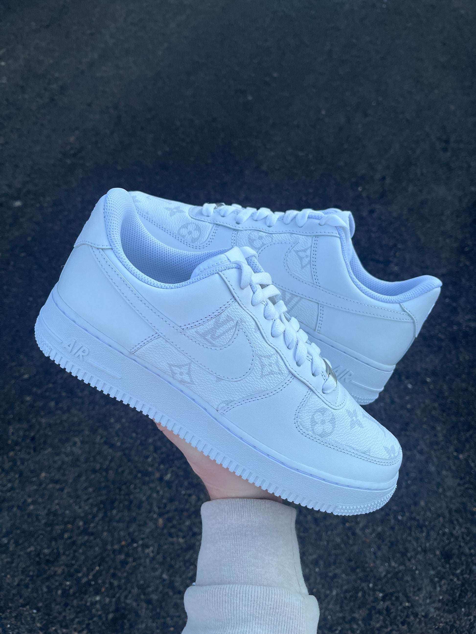 AF-1 WHITE & GREY LV - Snkrs By Son